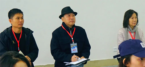 beat365在线唯一官网校领导深入课堂 与新生同听线下第一课